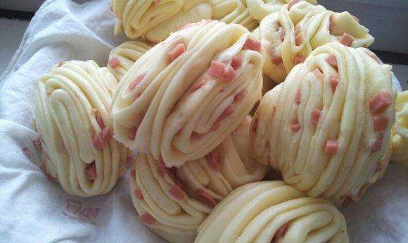 20191113092651782016.jpg 花卷2.jpg