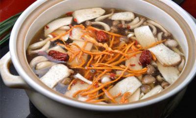 成都金牛菌湯火鍋技術培訓學校哪里價格便宜？