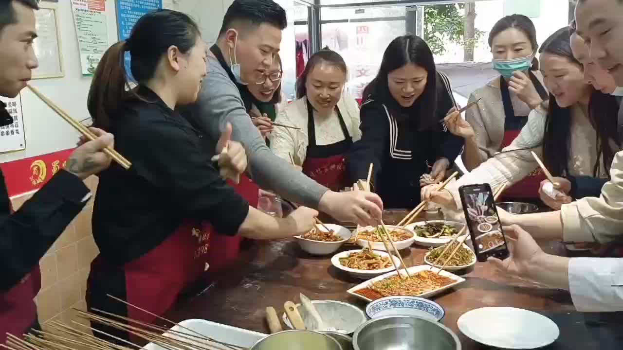 成都包子培訓(xùn)學(xué)校哪家好？飄味緣早餐技術(shù)培訓(xùn)