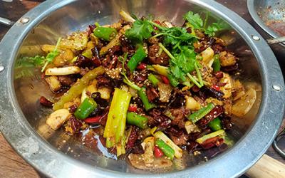麻辣干鍋培訓多少錢？   麻辣干鍋培訓多少錢？